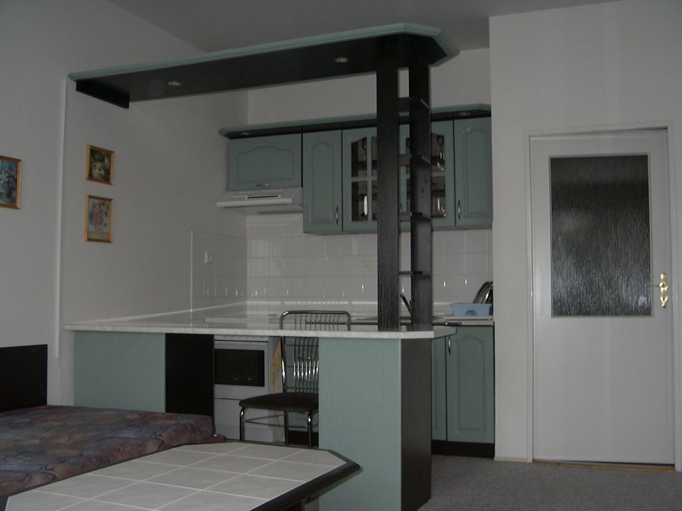 Pronájem garsoniéry, 28m², zařízený, Praha-západ, Hostivice